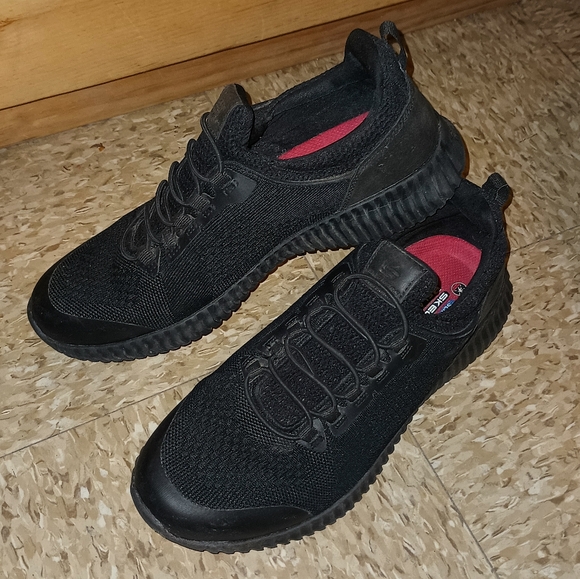 Skechers Slip Resistant Work Sneakers - Picture 9 of 16
